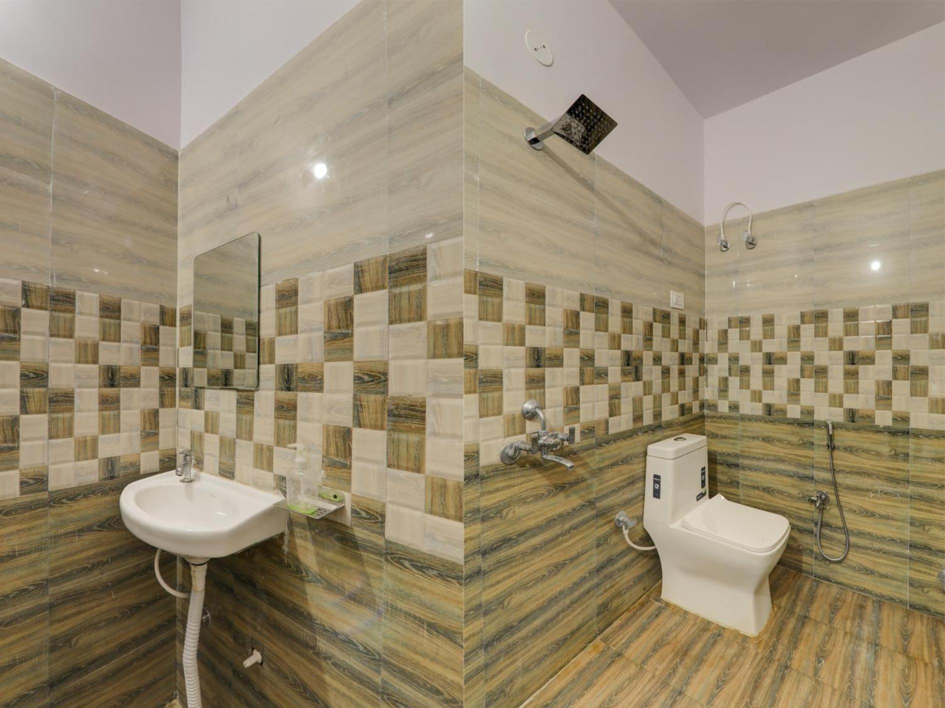 Hotel O The Suncity Hotel Patna  Bagian luar foto